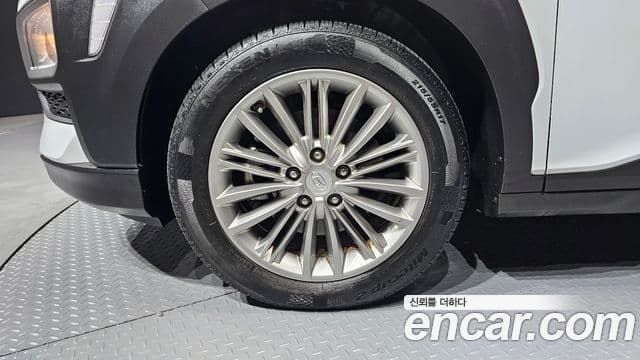 Hyundai Kona Modern Choice, 2020 все фото