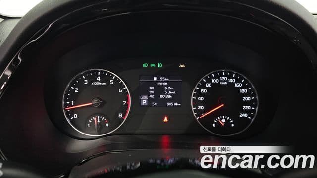 Kia Seltos Signature, 2022 8