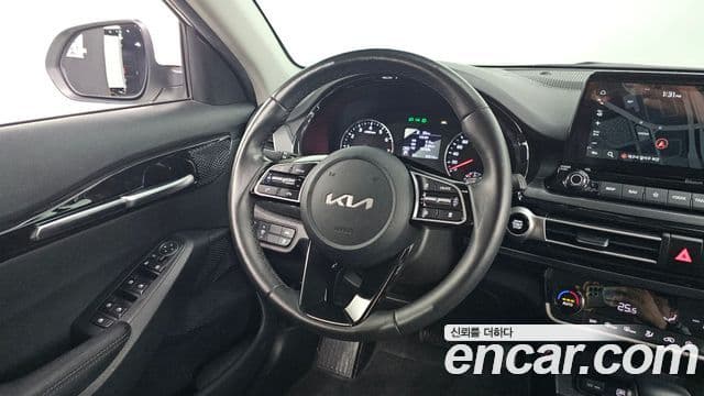 Kia Seltos Signature, 2022 13