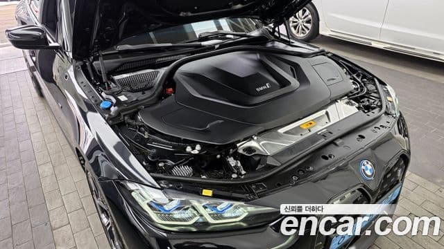 BMW i4 eDrive40 M Sport Pro, 2024 6