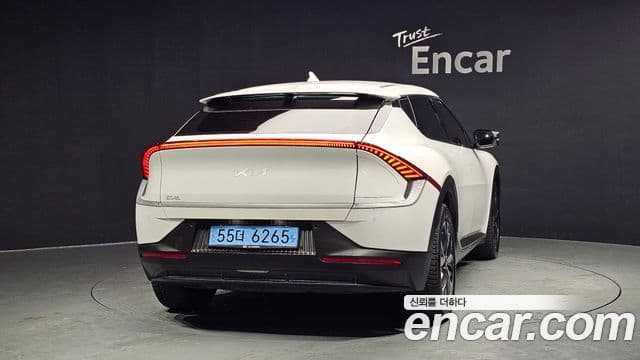 Kia EV6 Air, 2023 4
