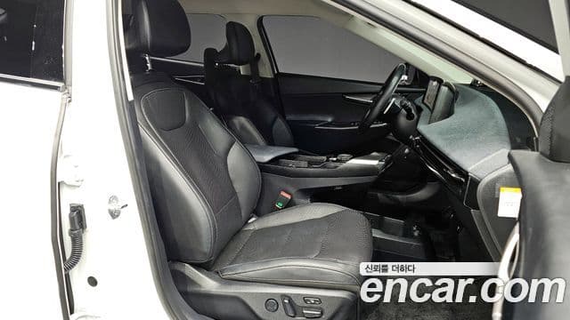 Kia EV6 Air, 2023 10