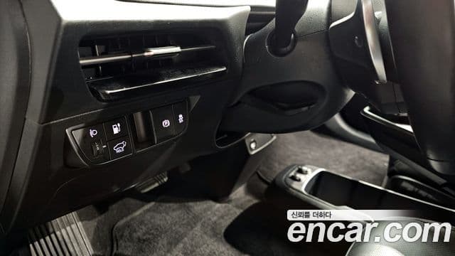 Kia EV6 Air, 2023 13