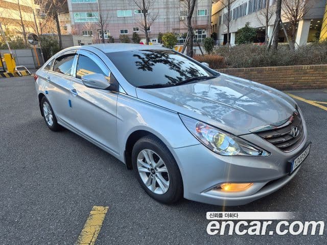 Hyundai YF Sonata LPI PTX, 2012 2