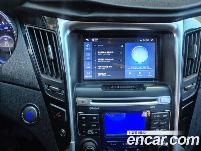 Hyundai YF Sonata LPI PTX, 2012 16