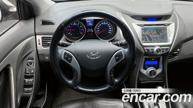 Hyundai Avante MD Premier, 2012 14