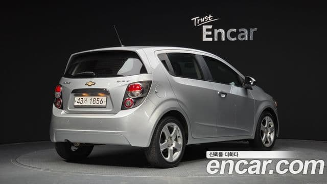 Chevrolet(GM대우) 아베오 хэтчбек топовая версия, 2012 2