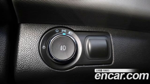 Chevrolet(GM대우) 아베오 хэтчбек топовая версия, 2012 19