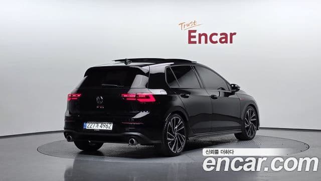 Volkswagen Гольф 8세대 2.0 GTI, 2022 2