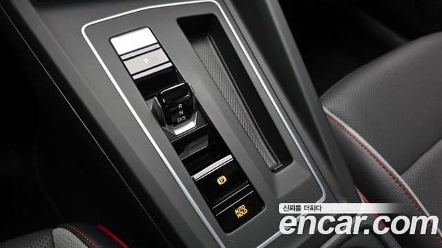 Volkswagen Гольф 8세대 2.0 GTI, 2022 9
