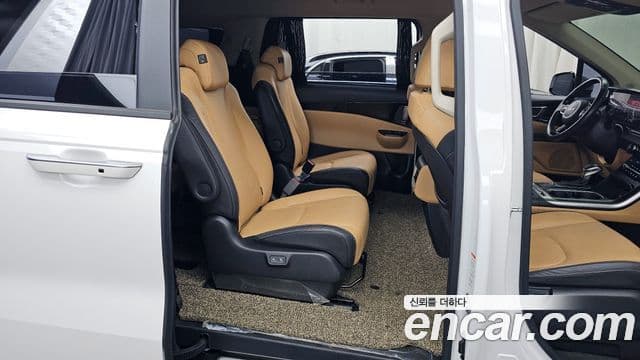 Kia Carnival 4세대 Prestige, 2022 12