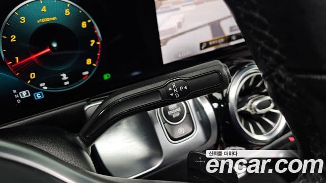 Mercedes-Benz GLB-класс X247 GLB220, 2021 9