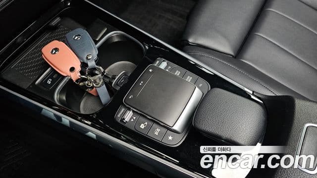 Mercedes-Benz GLB-класс X247 GLB220, 2021 16