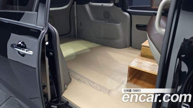 Kia All New Carnival Prestige, 2018 19