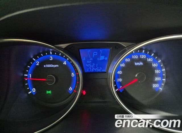 Hyundai Tucson ix Luxury, 2012 8