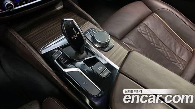 BMW 5시리즈 (G30) 530i Luxury Plus, 2019 9
