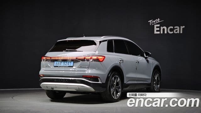 Audi Q4 e-Tron (F4) Premium, 2023 2