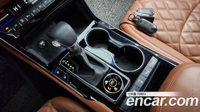 Kia Mohave The / новый Master Masters, 2023 9