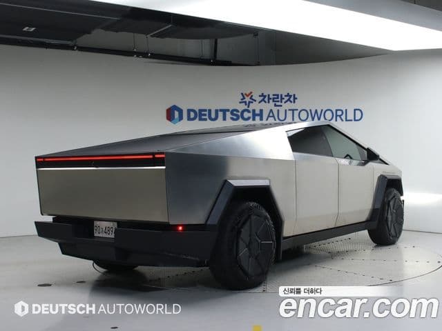 Tesla 사이버트럭 Cyberbeast, 2024 2