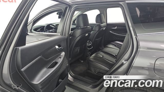 Hyundai Santa Fe TM Exclusive, 2019 12