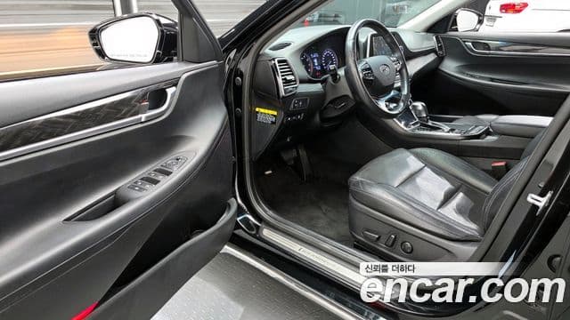 Hyundai Grandeur IG Modern, 2018 11