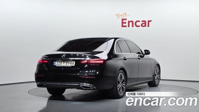 Mercedes-Benz E-класс W213 Avantgarde, 2021 2