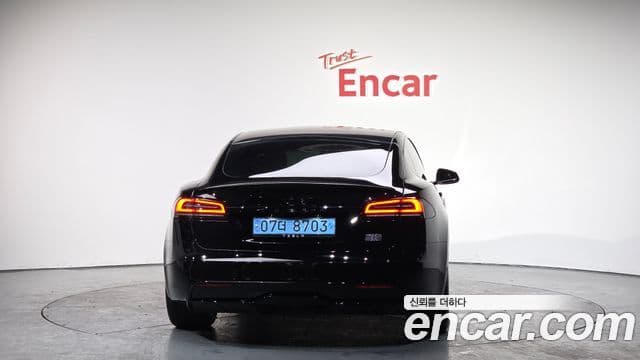 Tesla модель S Plaid, 2023 4