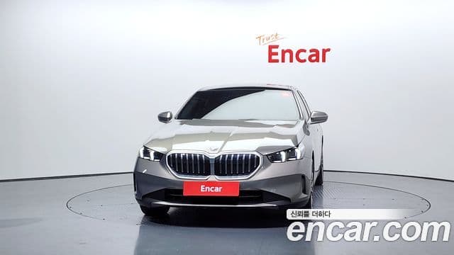 BMW 5시리즈 (G60), 2025 3