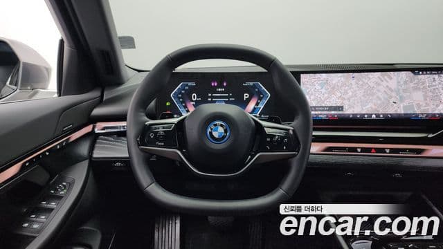 BMW 5시리즈 (G60), 2025 13