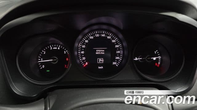 Renault Korea(Samsung) SM6 2.0 LPe SE (арендный автомобиль), 2019 8