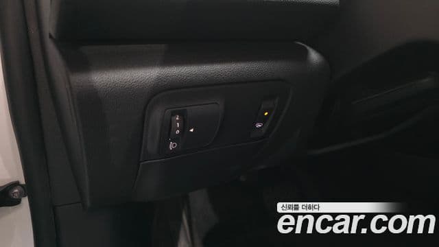 Renault Korea(Samsung) SM6 2.0 LPe SE (арендный автомобиль), 2019 17