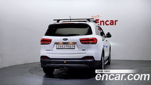 Kia All New Sorento Prestige, 2015 4
