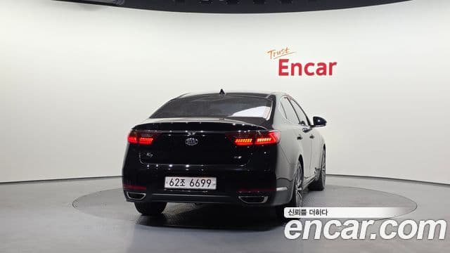 Kia All New K7 Noblesse, 2017 4