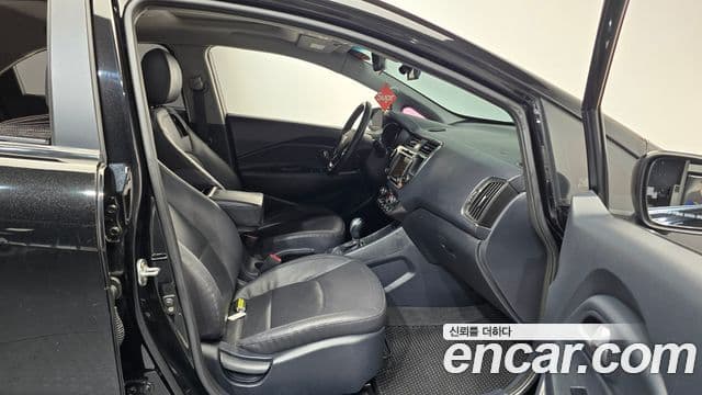 Kia All New Pride Prestige, 2012 11