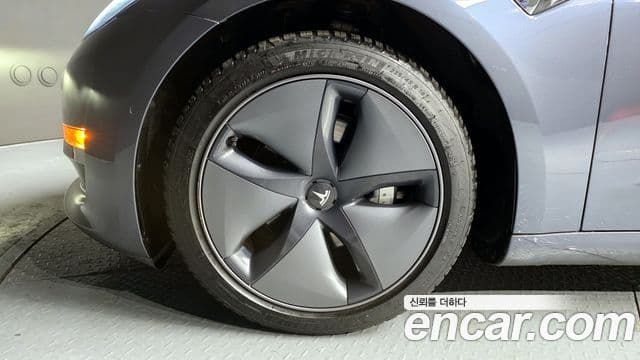 Tesla модель 3 Long Range AWD, 2020 все фото