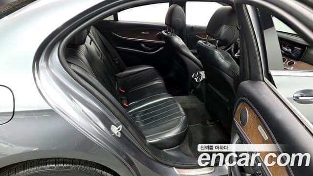 Mercedes-Benz E-класс W213 Exclusive, 2017 12