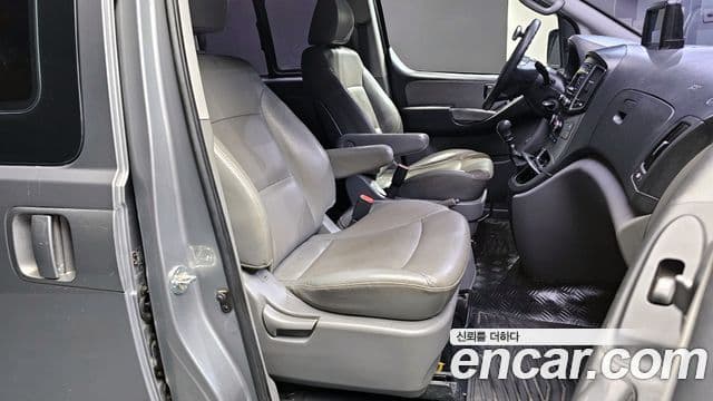 Hyundai Grand Starex Modern, 2017 10