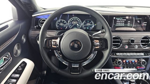 Rolls-Royce 고스트 2세대, 2023 13