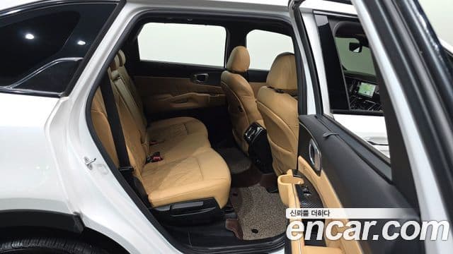 Kia Sorento 4세대 Signature, 2022 12