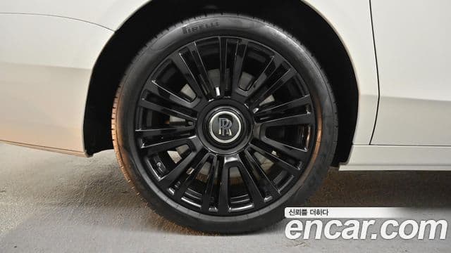Rolls-Royce 고스트 2세대, 2021 все фото