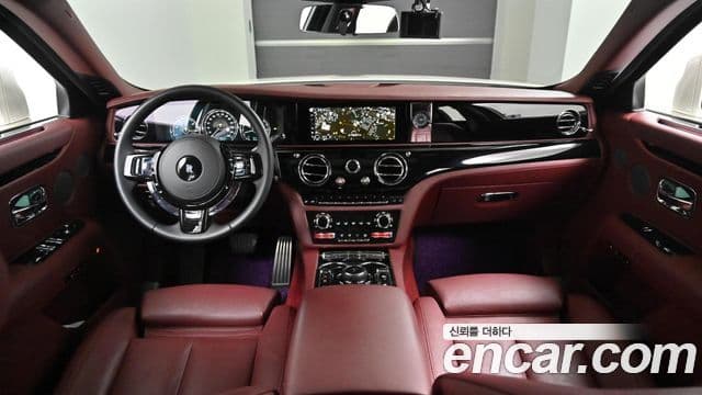 Rolls-Royce 고스트 2세대, 2021 7