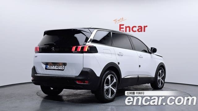 Peugeot 5008 2세대 1.5 BlueHDi Allure, 2021 4