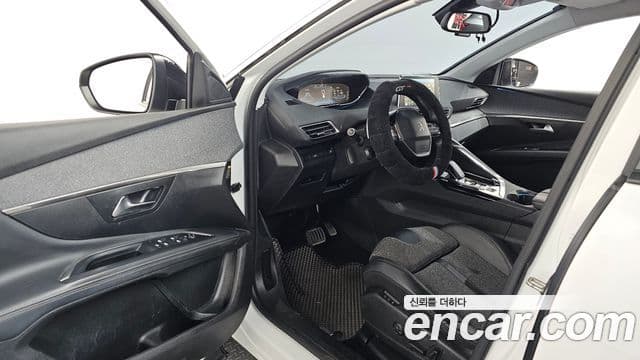 Peugeot 5008 2세대 1.5 BlueHDi Allure, 2021 16