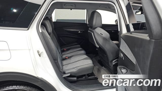 Peugeot 5008 2세대 1.5 BlueHDi Allure, 2021 6