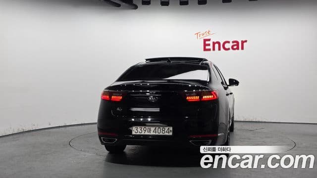 Kia All New K7 2.4 GDI Limited Edition, 2017 4