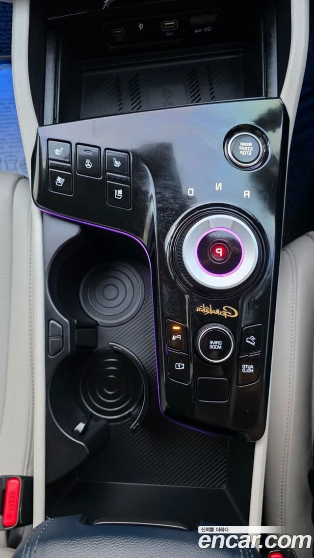 Kia Sportage 5세대 гибрид Signature 2WD, 2023 9