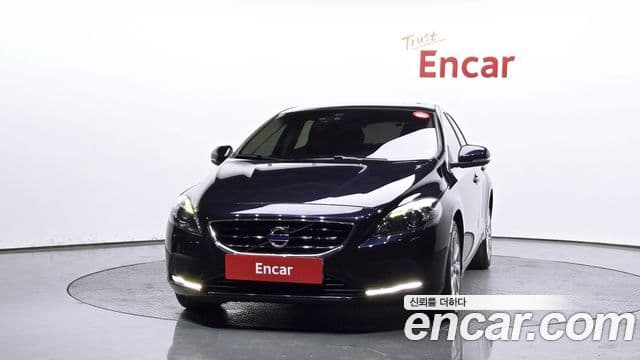 Volvo V40 2세대, 2016 3