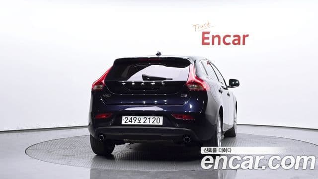 Volvo V40 2세대, 2016 4