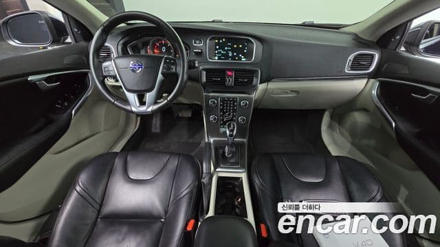 Volvo V40 2세대, 2016 7