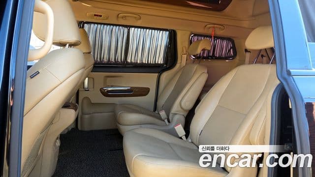 Kia All New Carnival Prestige, 2016 12